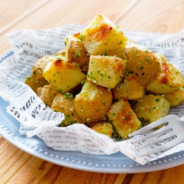 ホクホクねっとり香ばしい！ 青のりバターのベイクドポテト